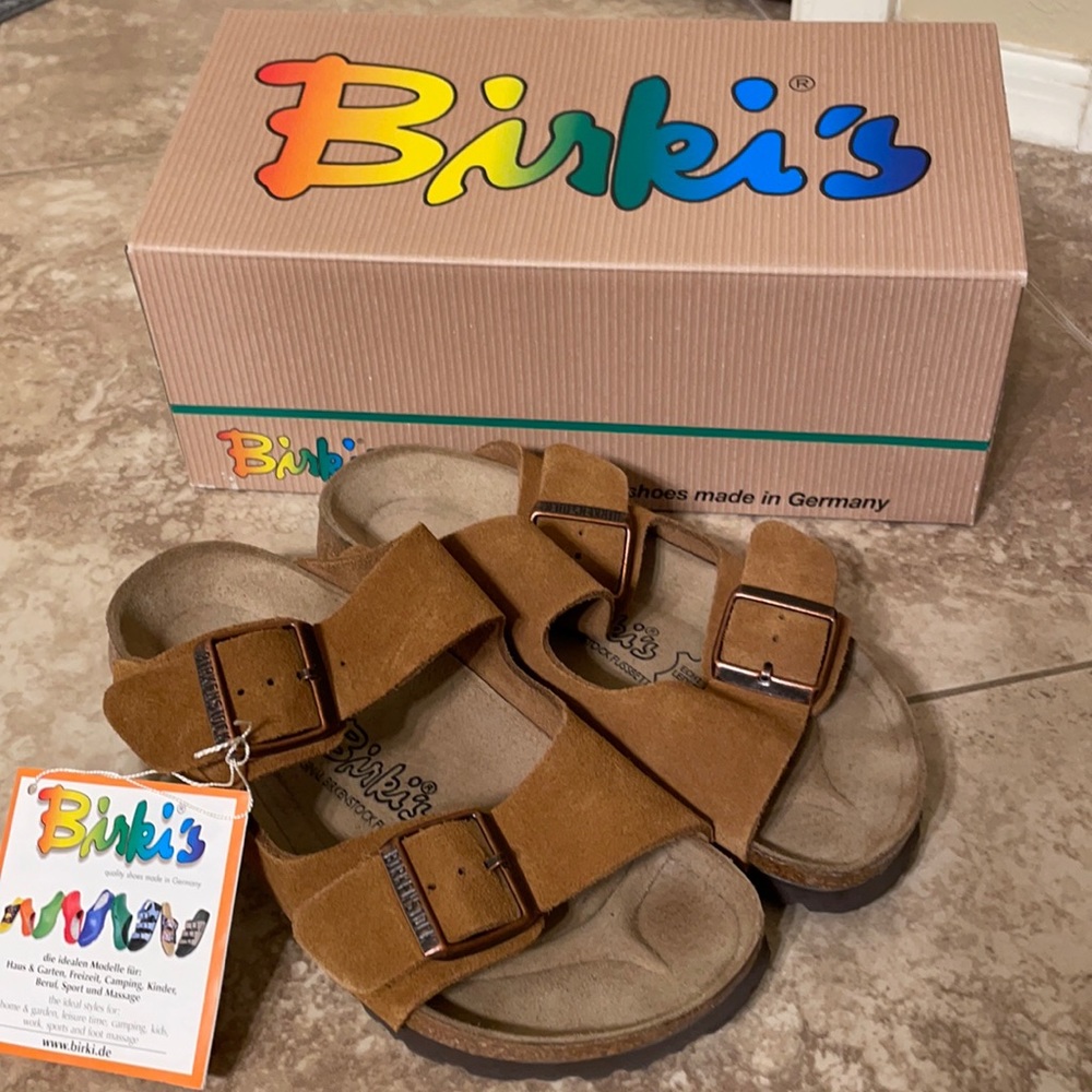 Birki’s Iceland sandal in suede mink